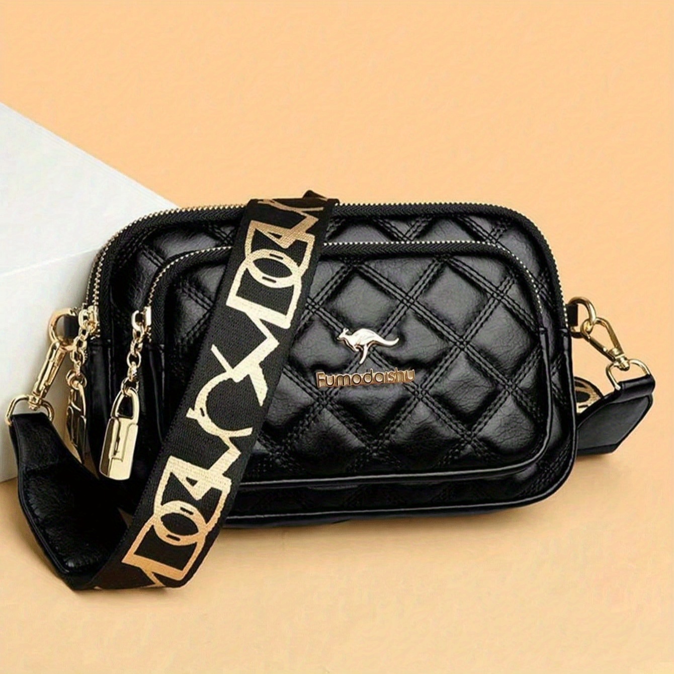 Retro Metallic Golden-Tone Hardware Bag with Golden